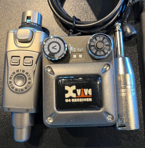 USED Xvive U4 Wireless In-Ear Monitor System Set