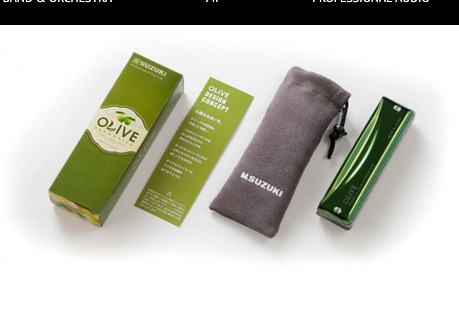 Suzuki C-20-C Olive Harmonica. Key of C